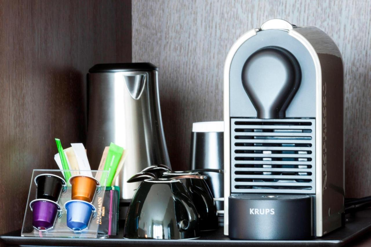 Ac Hotel By Marriott Paris Le Bourget Airport Dugny Bagian luar foto