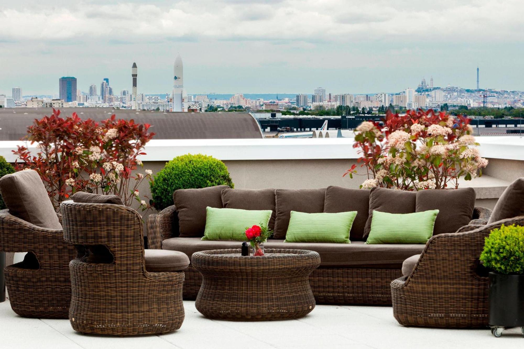 Ac Hotel By Marriott Paris Le Bourget Airport Dugny Bagian luar foto
