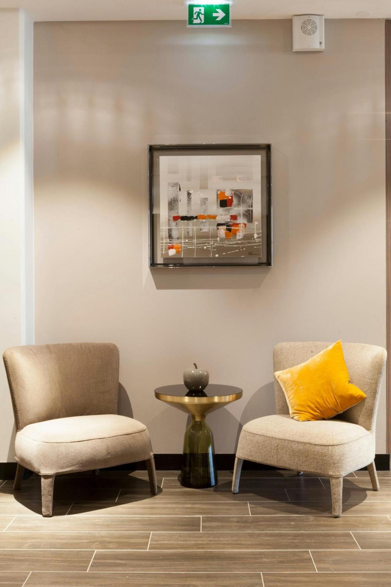 Ac Hotel By Marriott Paris Le Bourget Airport Dugny Bagian luar foto