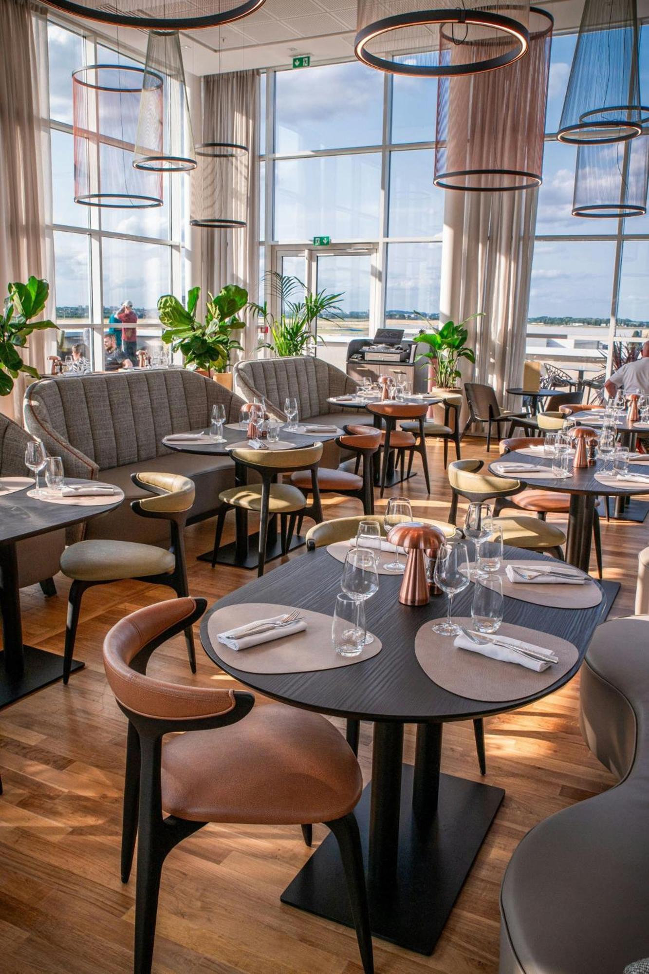 Ac Hotel By Marriott Paris Le Bourget Airport Dugny Bagian luar foto