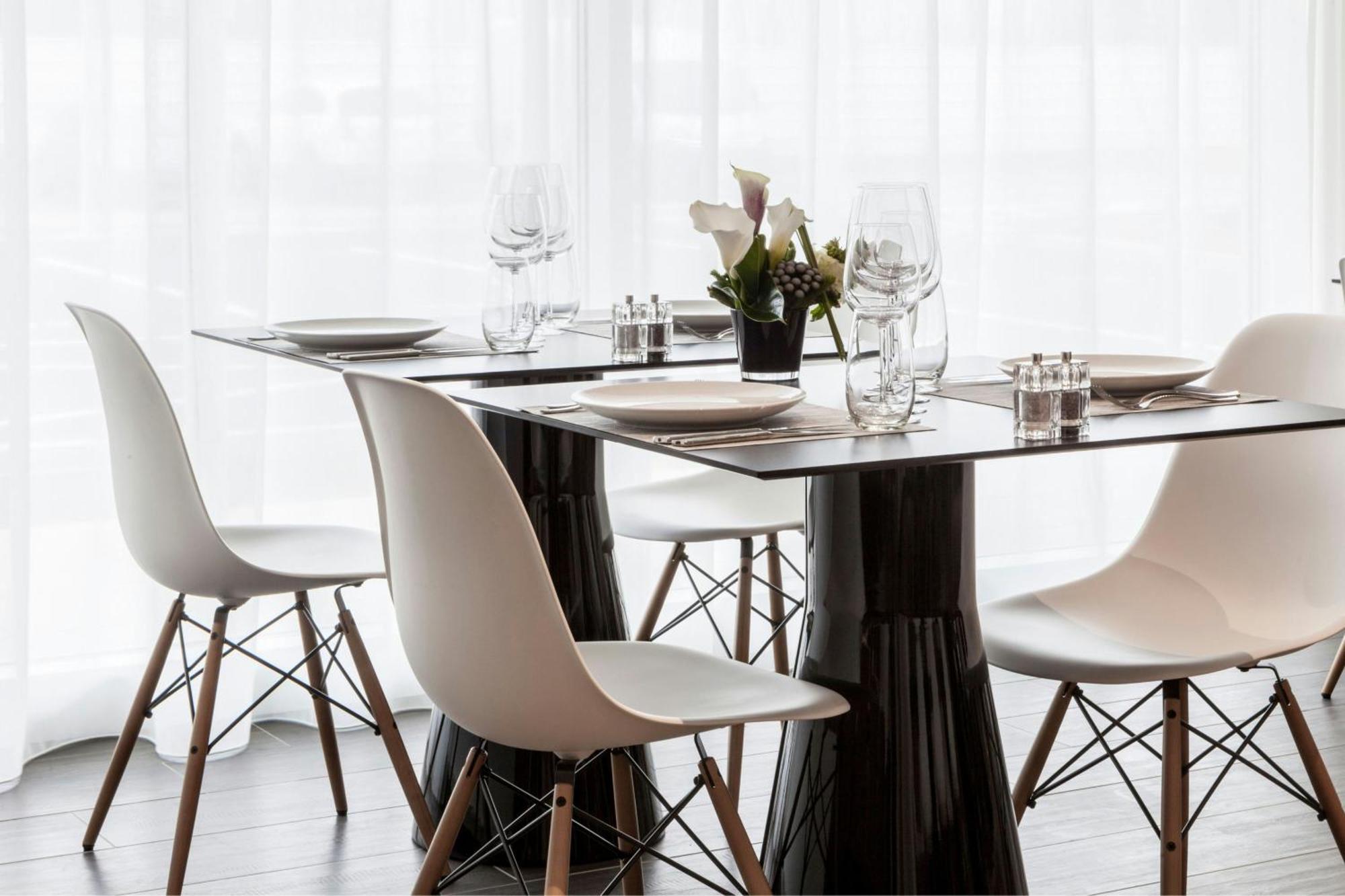 Ac Hotel By Marriott Paris Le Bourget Airport Dugny Bagian luar foto