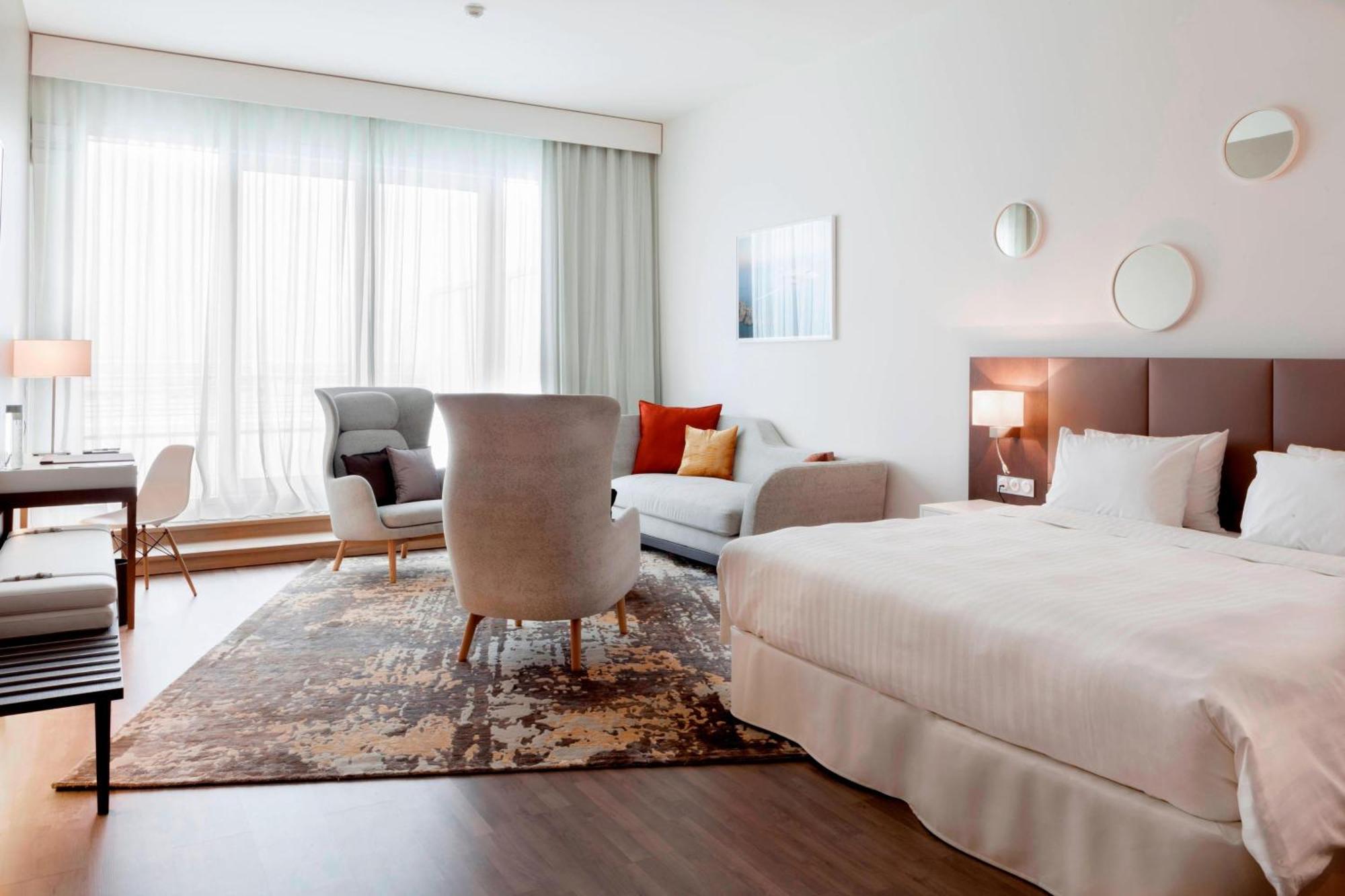 Ac Hotel By Marriott Paris Le Bourget Airport Dugny Bagian luar foto